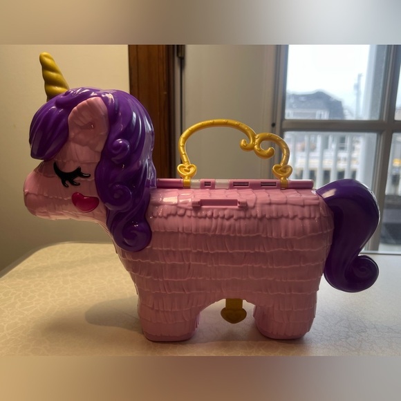 Mattel | Polly Pocket Unicorn Party Playset. - Picture 15 of 16